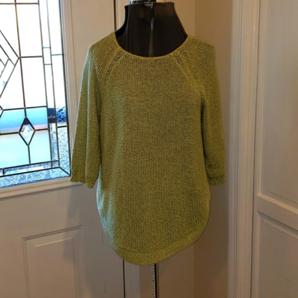 Chicos cotton and poly knit tunic in light lime green, size 1.